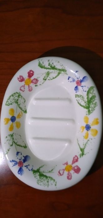 Ceramic soap dish423863984650332160