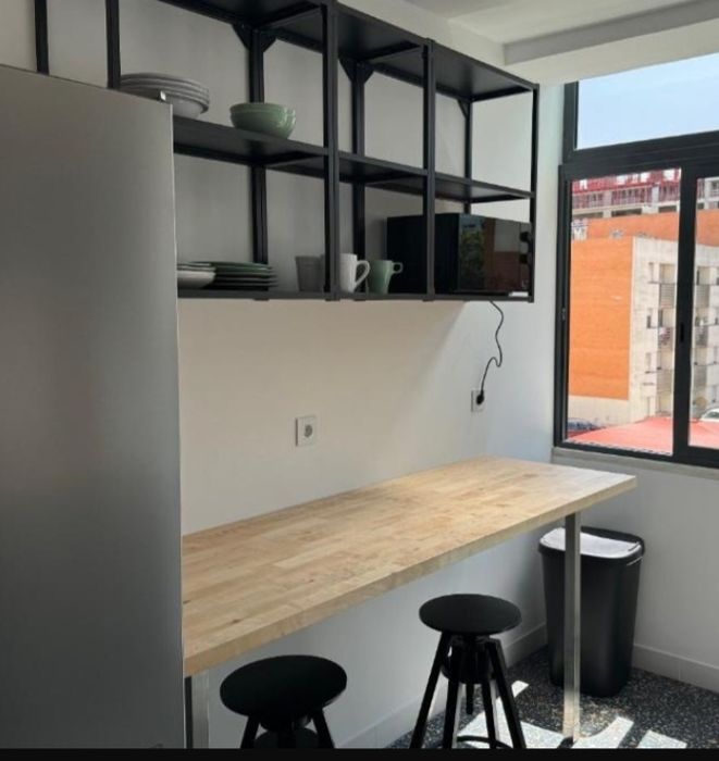 Quarto individual em Lisboa – Avenidas Novas – Disponível por Cedência