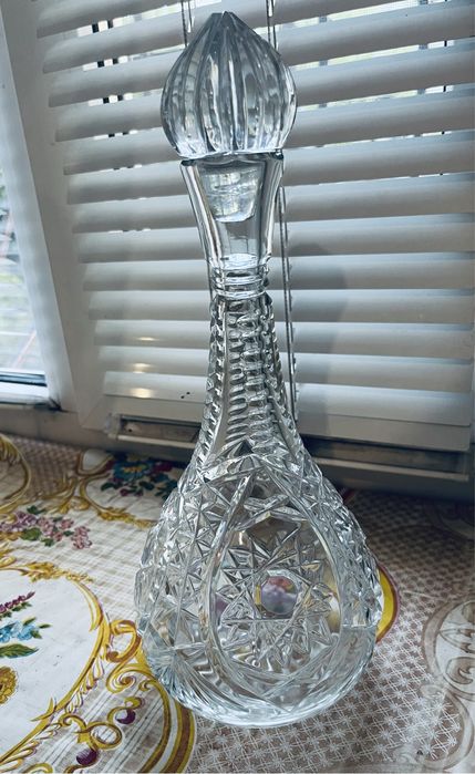 Графин хрустальный