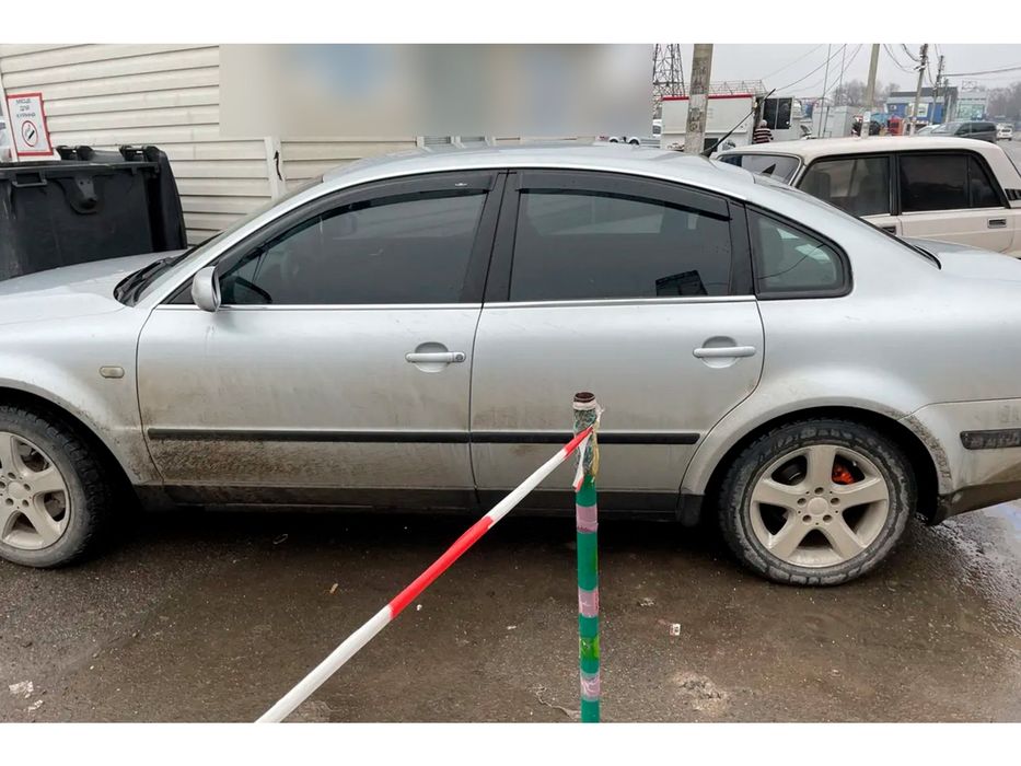 Вітровики для Volkswagen Passat B5 (1997-2005) Полікарбонат HIC (4 шт)