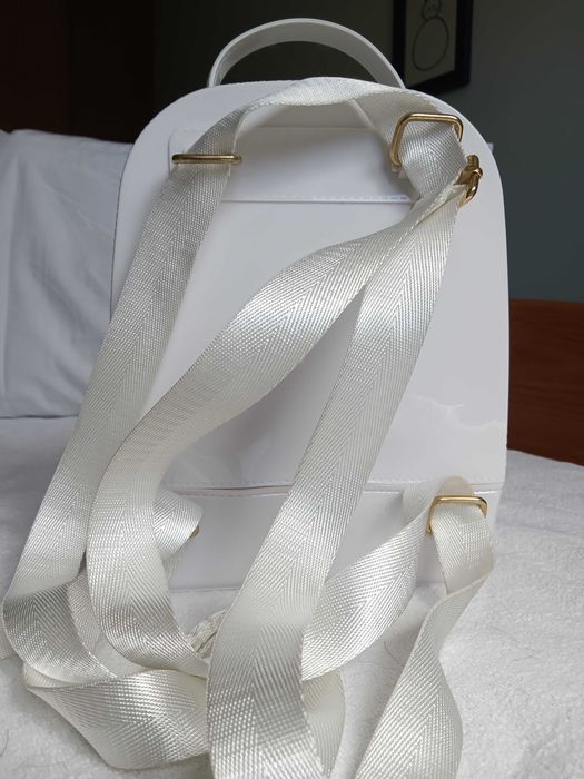 Mochila branca criança