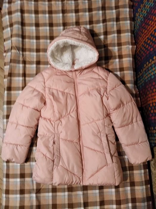 Курточка для дівчат.