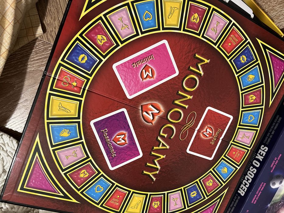 Монополія для дорослих 18+