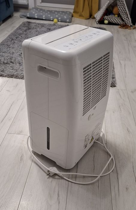 Osuszacz powietrza Sharp UD-P20E-W