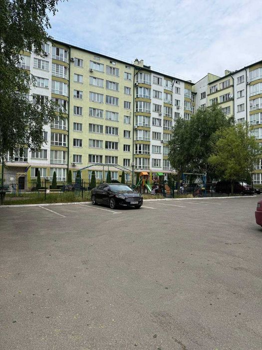Продаж двокімнатної новобудови на Будівельників