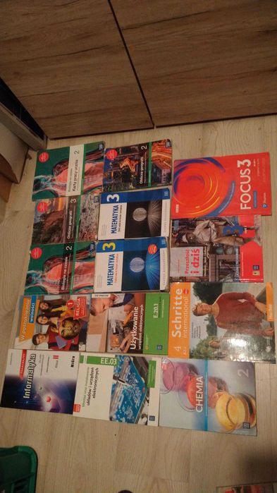 Książki podręczniki ćwiczenia technikum liceum kl.1,2,3,4,5 elektronik