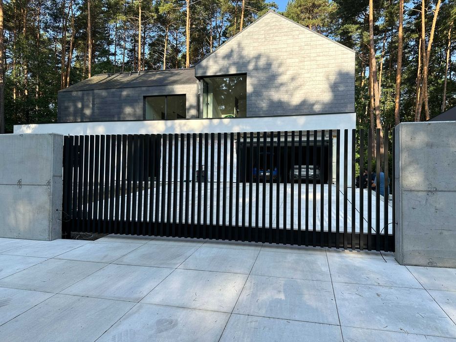 Ogrodzenie grzebieniowe płot nowoczesne ogrodzenie palisada pionowa