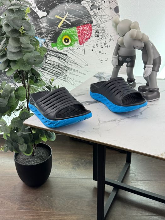 Тапочки шльопки Hoka Ora Recovery 39 розмір Е14632