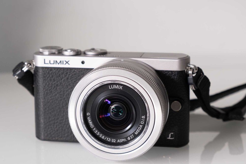Panasonic Lumix GM1 + Objetiva 12-32mm