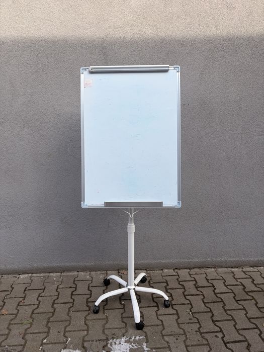 Flipchart magnetyczna Mobilna Tablica  70x100cm