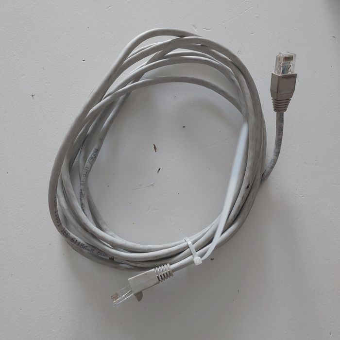 Kabel przewód internetowy 3.2 mb