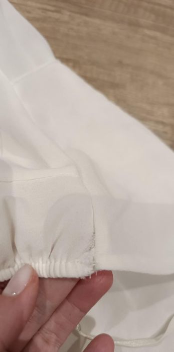 Delikatna bluzeczka na lato.