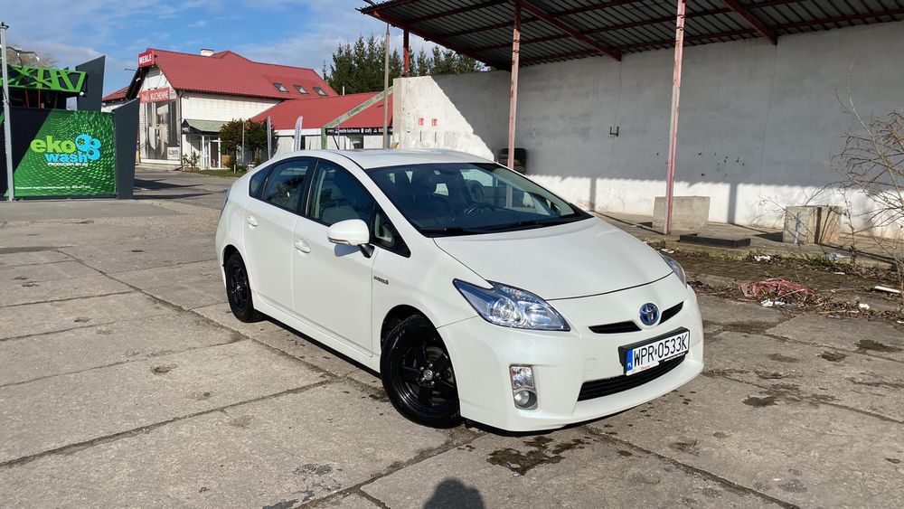 Sprzedam Toyota Prius BATERIA WYMIENIONA