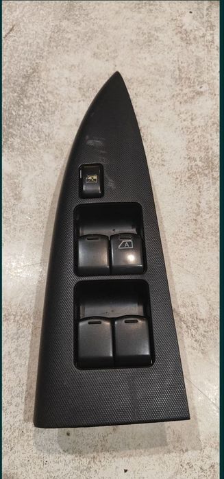 Nissan Note E11 блок кнопок стеклоподъемника