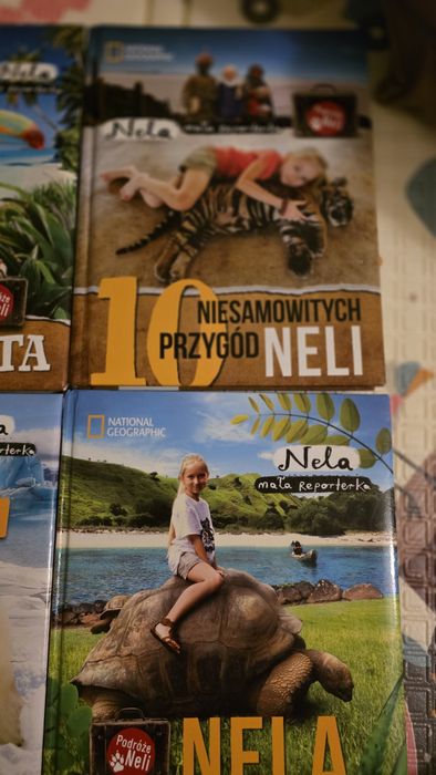 5x Nela mala reporterka