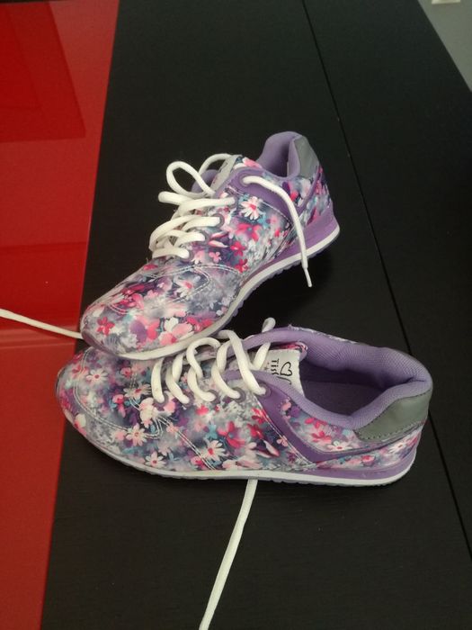 Sapatilhas TISSAIA 34