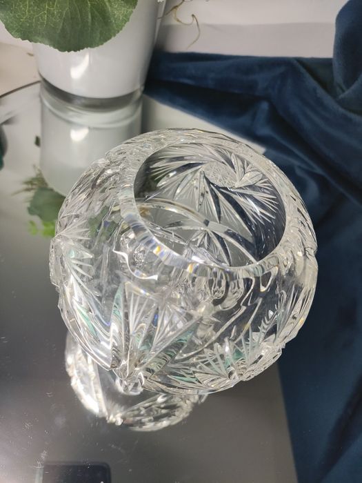 Kryształowa bomboniera wazon