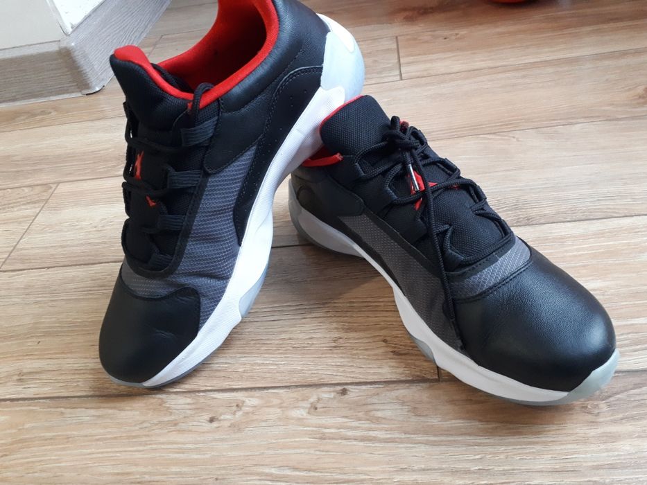 Кроссовки Джордан