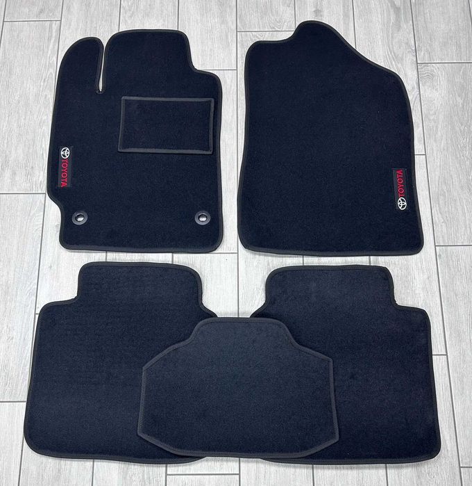 Текстильные Ворсовые Коврики Toyota Prius Camry Rav-4 Avensis Auris