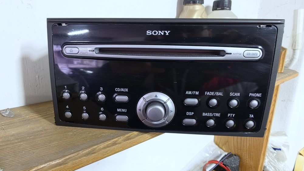 Radio Sony Ford c307 / c214 z kodem