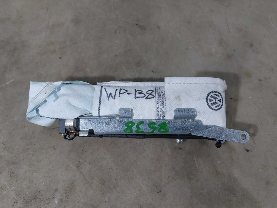 Volkswagen Passat B8 16-19 Подушка безопасности сидение правая
