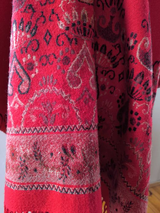 Ponczo wełniane cieplutkie duże, marki re ,w stylu Boho