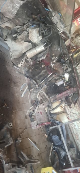 Четверть передня права ланджерон vw туарег 2002-05р