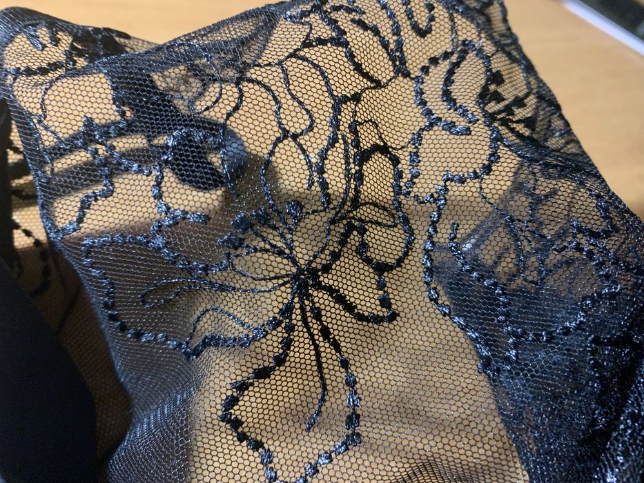 продаж бюстгалтера ,новий з біреою