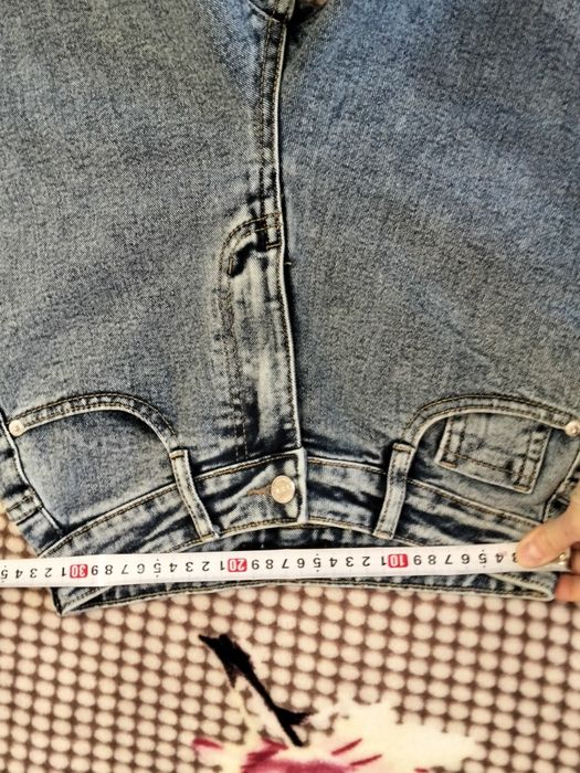 Нові жіночі джинси