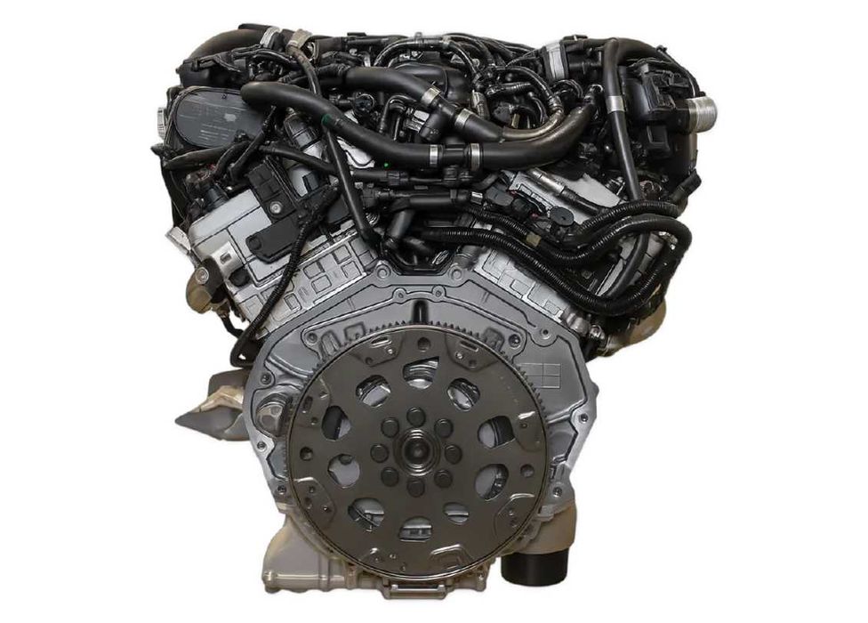 Regeneracja silnika N74 B66 BMW seria 7 M 760 Li G11 6.6 Benzyna (PB)