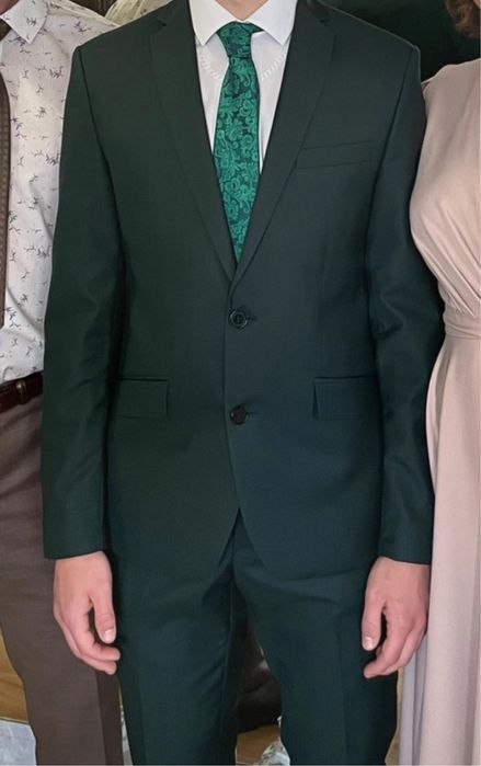 Garnitur w kolorze butelki