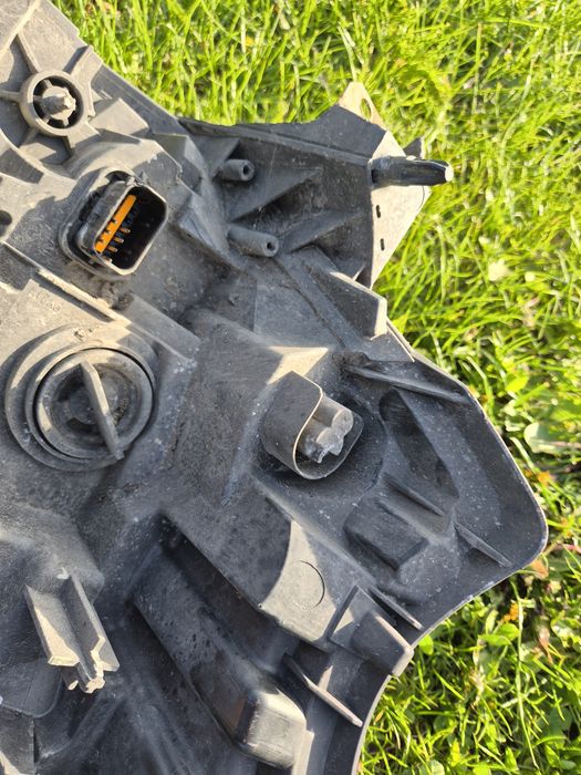 Lampa renualt trafic