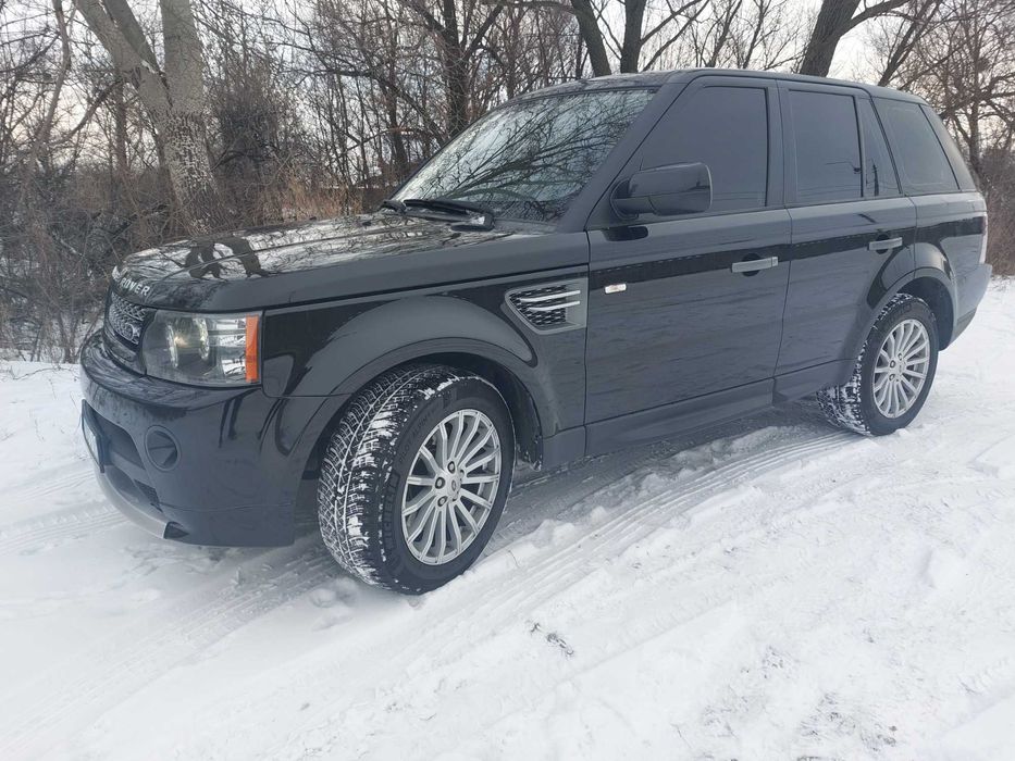 Продаеться гарний Range Rover Sport