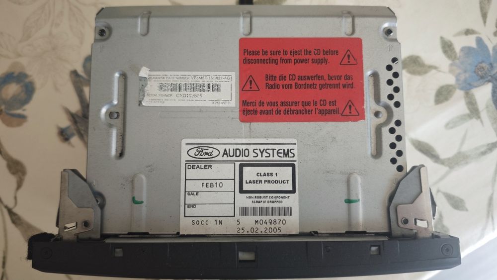 Radio Sony para Ford