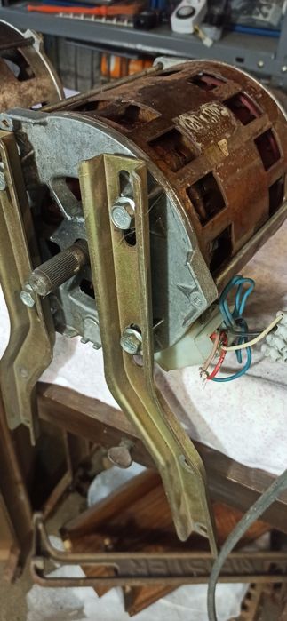 Motores  de máquina de lavar todos  a funcionar