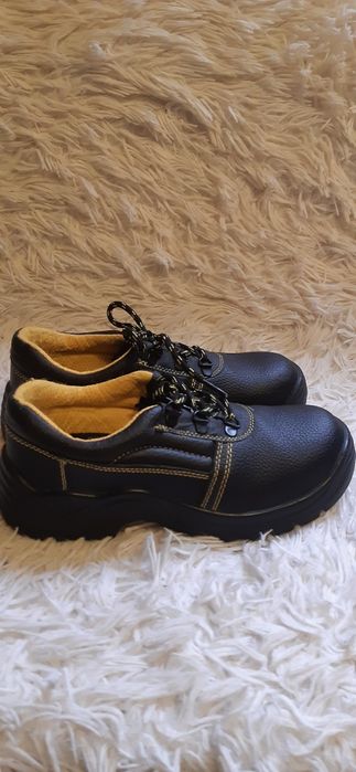 Чоботи робочі з залізним носком