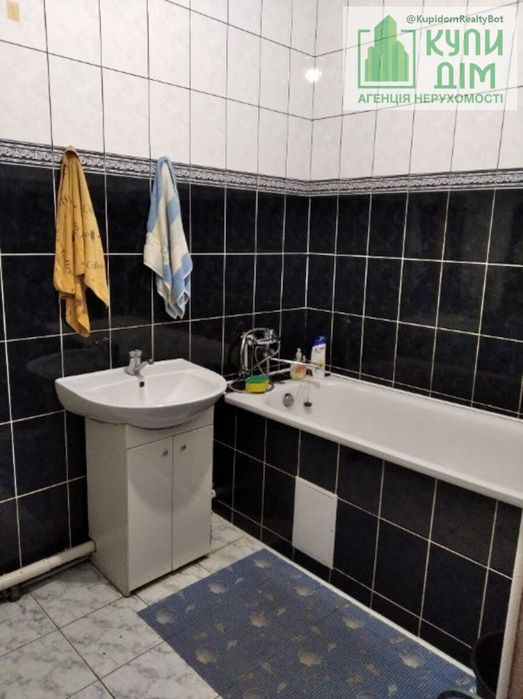 Продаж добротного будинку в Бережинці