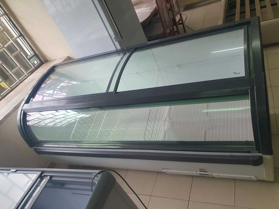 Arca vitrine congelação digital