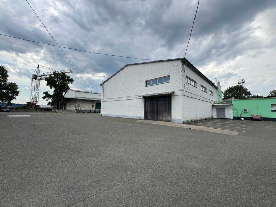 Продаж складського приміщення 2030 м2 Дарницький район м. Київ  БЕЗ %