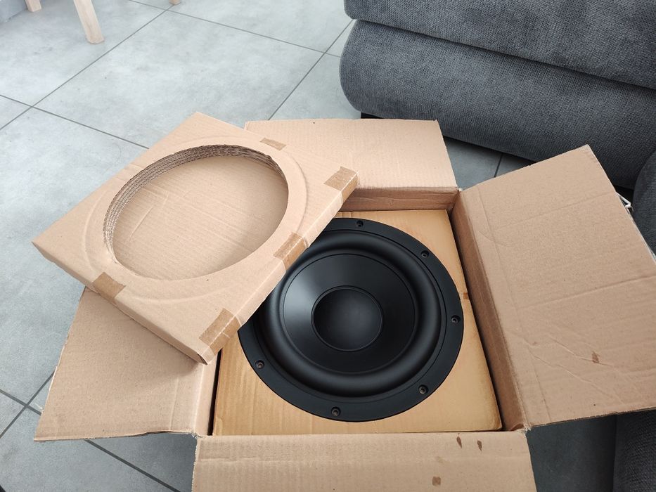 Сабвуферный динамикSB Acoustics SB34SWPL-76-4 12" Subwoofer
Подключалс