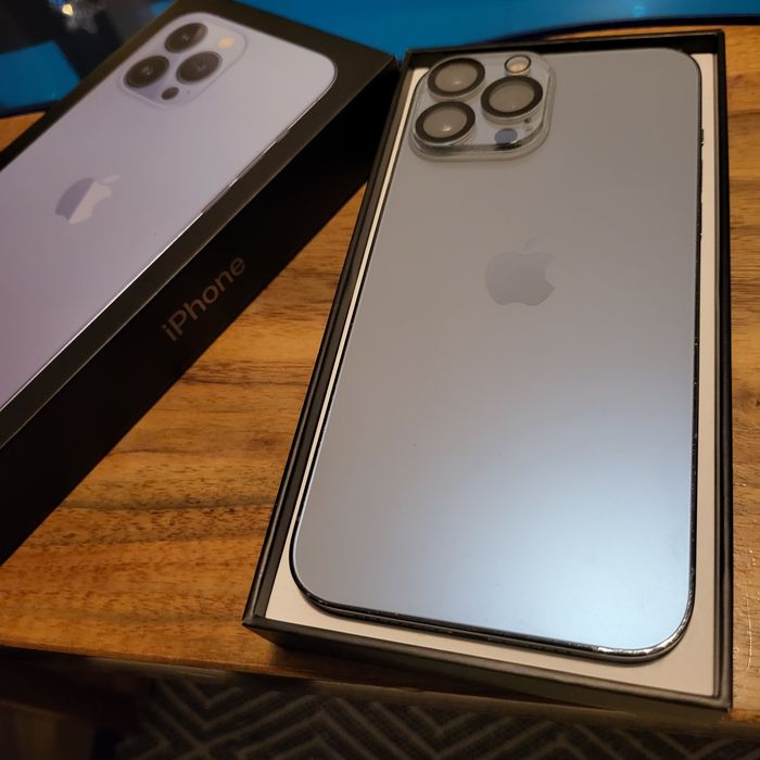iPhone 13 Pro Max 256GB Sierra Blue