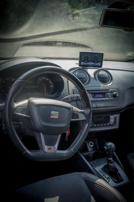 SEAT Ibiza — fotografia 4