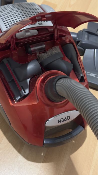 Apirador Hoover Telios Plus