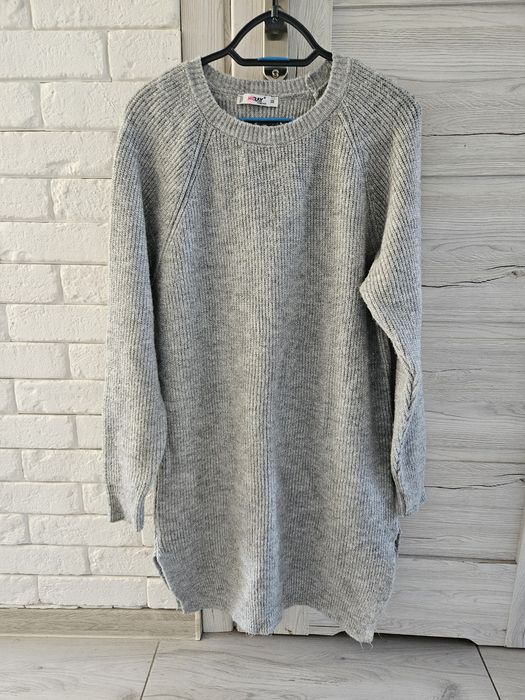 Sweter długi damski