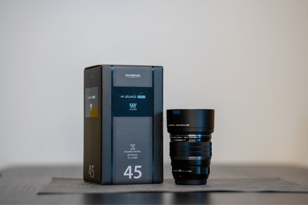 Olympus m zuiko pro 45mm f1.2 mft - jak nowy komplet