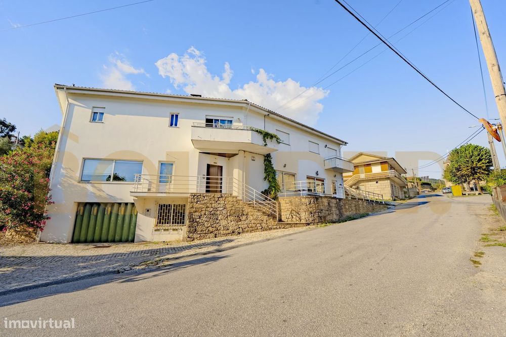 Andar moradia T3 em Fervença