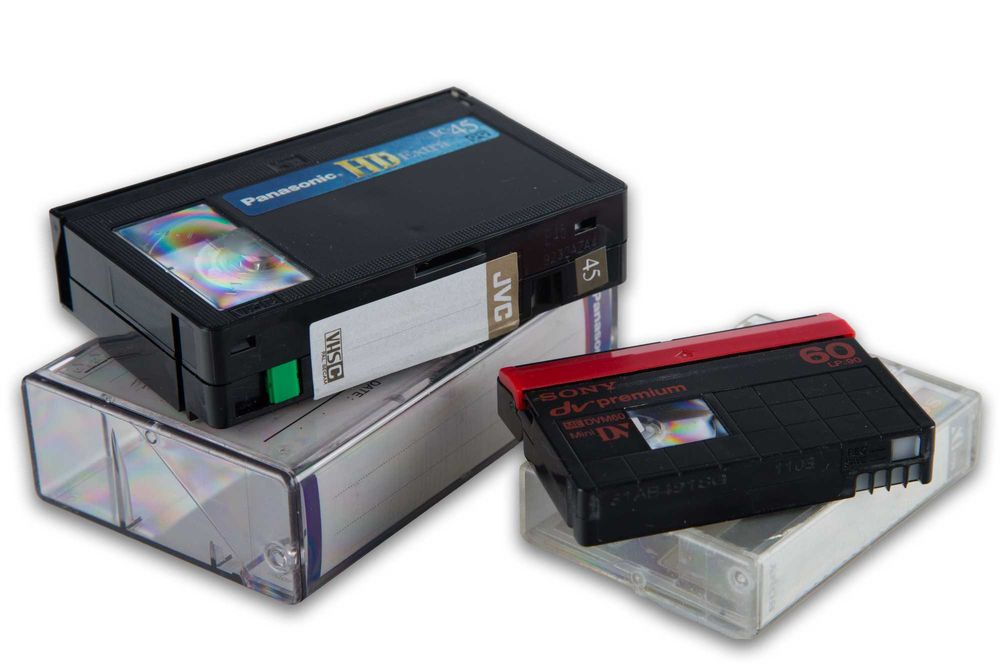 Оцифрування відеокасет - оцифровка видеокассет, Київ, Лук'янівка.