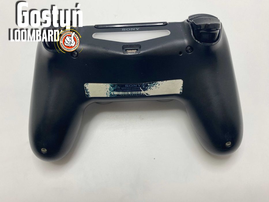 Konsola Sony Playstation 4 PS4 Slim 500 GB Pad