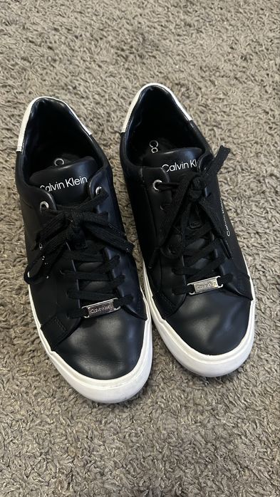 Кросівки Calvin Klein. Розмір 39. Оригинал
