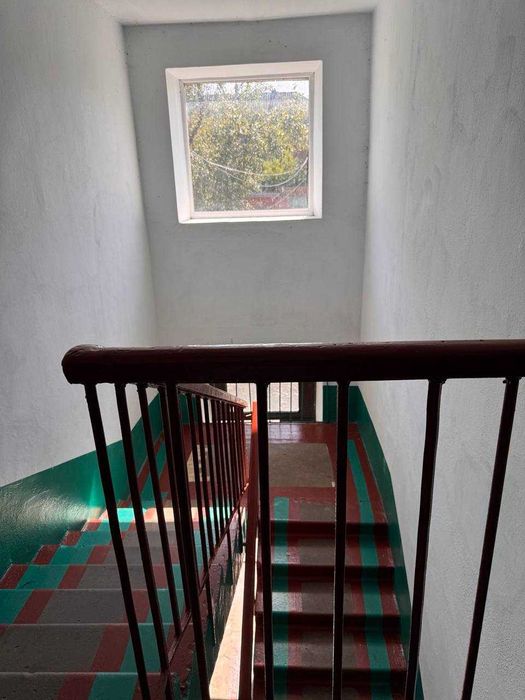 Трикімнатна квартира на Гречанах!